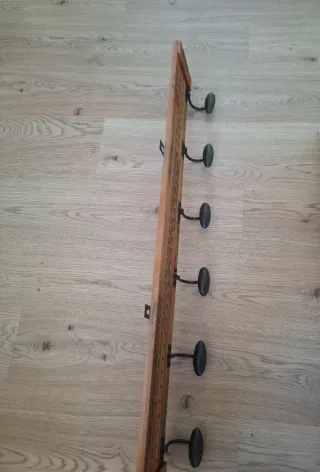 Perchero Vintage Madera y Metal