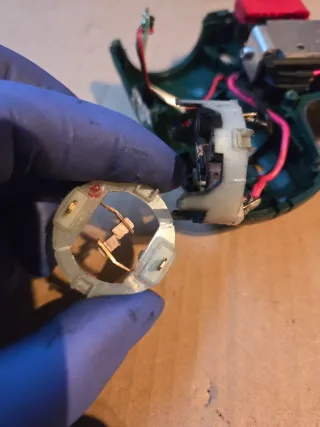 Taladro Atornillador Bosch PSR 12 con maletín