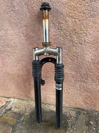 Horquilla suspensión Zoom 24”