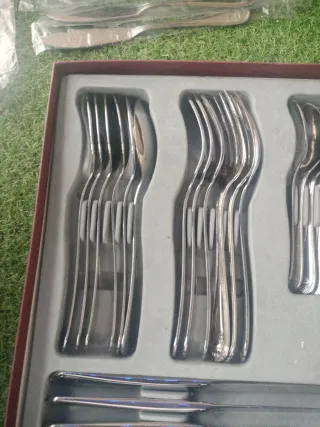 Cubertería Cruz de Malta - Set Completo