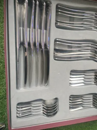 Cubertería Cruz de Malta - Set Completo