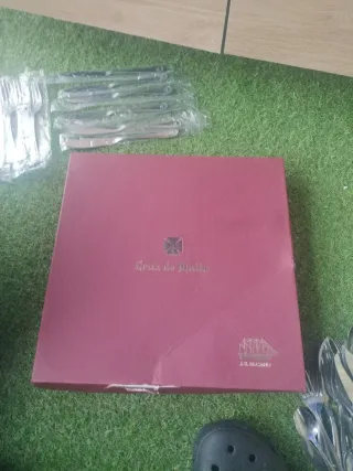 Cubertería Cruz de Malta - Set Completo