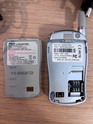 Móvil Hop-on HOP1806-LB550