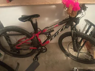 Bicicleta BH Roja