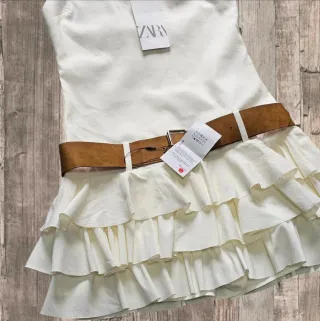 Vestido mini cuello halter