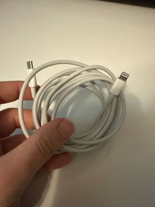 Cable Lightning a USB-C Apple 2M