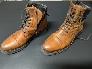 Botas de piel Martinelli marrones. S