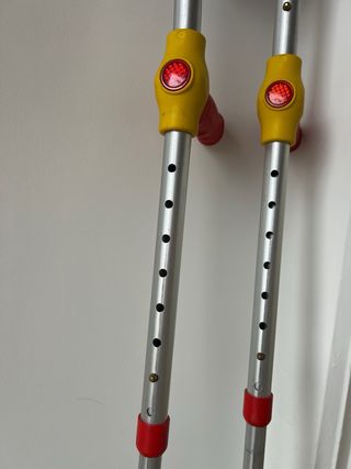 Muletas infantiles ajustables