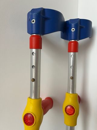 Muletas infantiles ajustables