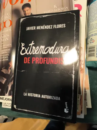 Extremoduro: De Profundis: La historia autorizada