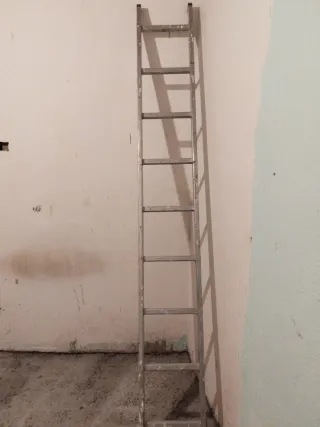 Escalera de aluminio