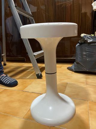Taburete blanco