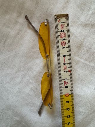 Occhiali da sole lenti piccole gialle