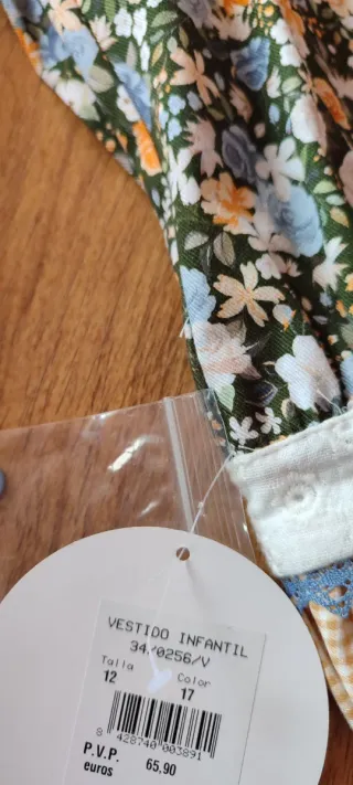 Vestido floral con babero 12 años