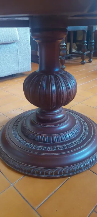 Mesa de centro de mármol