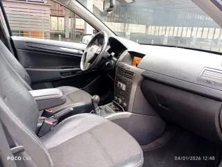 Opel Astra 2004