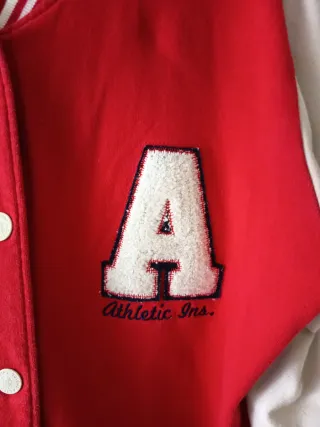 Bomber Jacket Roja y Blanca
