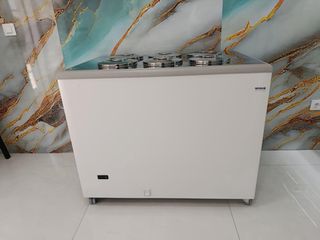 Vitrina conservador helados POZZETTI