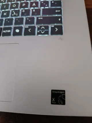 Portátil HP Omnibook 5 Nuevo 16 Gb NEGOCIABLE.