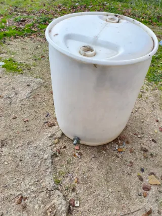 Depósito agua blanco 200L