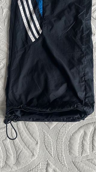 Pantalón deportivo Adidas por estrenar
