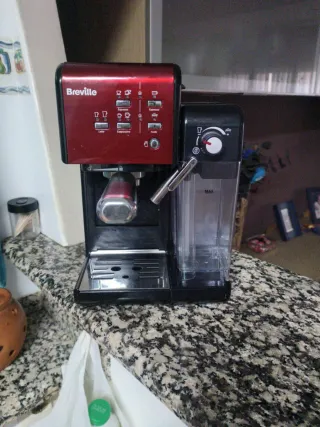 Cafetera Breville Prima Latte II Roja