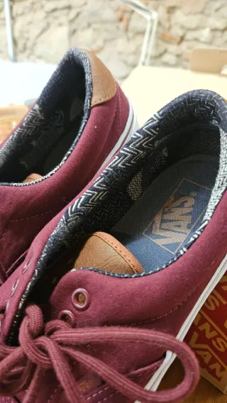 Zapatillas Vans Granates