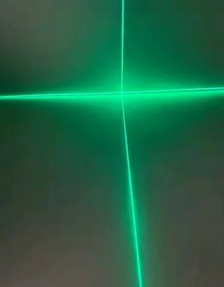 Nivel láser 2 líneas cruzadas auto-nivelante