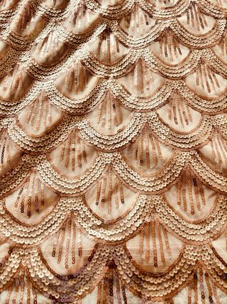 Vestido fiesta cocktail rosa oro y beige