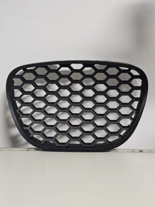 Parrilla Central SEAT Ibiza/Cordoba 6L