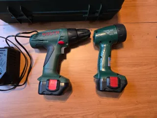 Taladro PSR12 VE-2 y linterna Bosch 12V