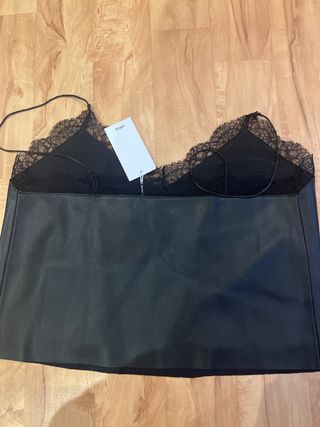 Top Mango polipiel negro encaje M nuevo etiqueta