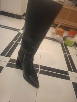 Botas Stradivarius Talla 41 Negras