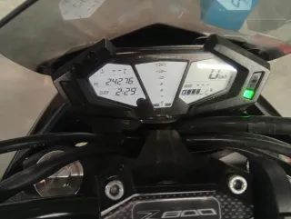 Kawasaki Z800 Negra