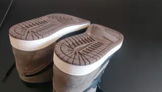 Nike Air Jordan Retro High OG Palomino