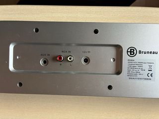 Barra de Sonido Thomson Negra y Plateada 72x11Cm