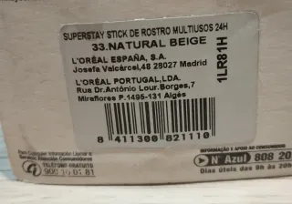 Maquillaje y sombra de ojos