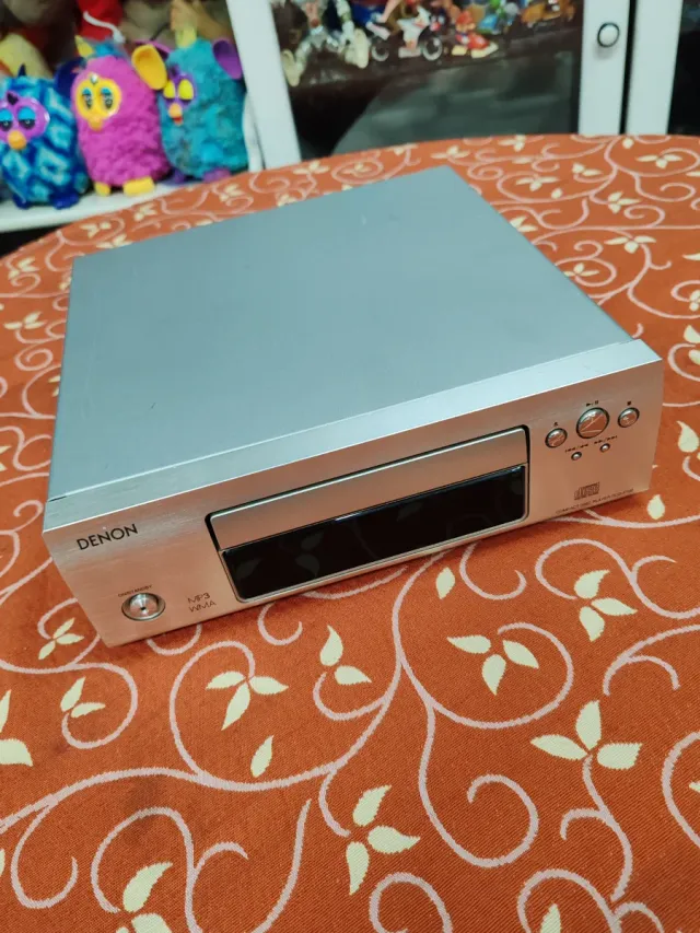 Reproductor CD Denon MP3 WMA Plata