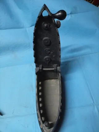 Plancha antigua de carbón