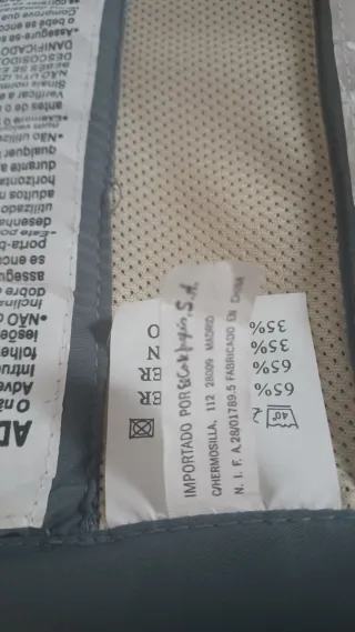 Mochila Portabebé OshKosh Gris y Rosa