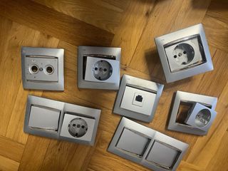 Mecanismos y tapas BJC plateados