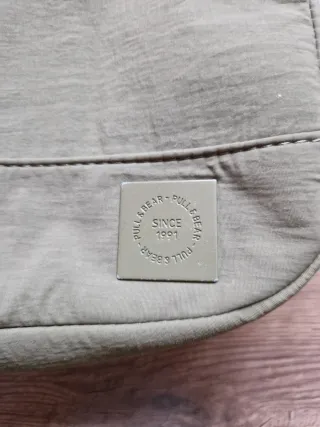 Bolso verde pull & bear