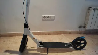 Patinete Crane blanco