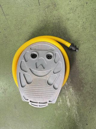 Inflador de pie para pato de pesca o kayak