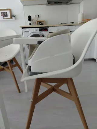 Asiento y elevador de viaje Ingenuity