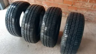 4 Neumáticos transporter 215 65 R16 LT (90 km)