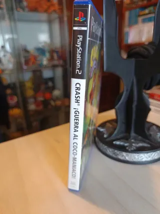 Crash ¡Guerra al coco-maniaco! PS2 Completo