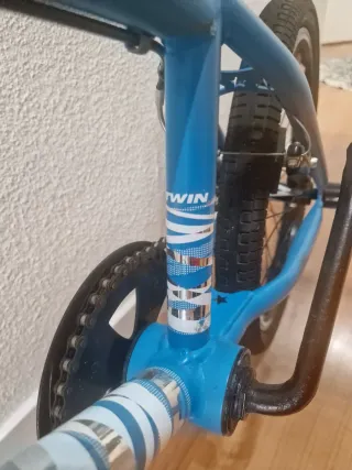 Bicicleta BMX Twin Azul. Regalo perfecto para reye