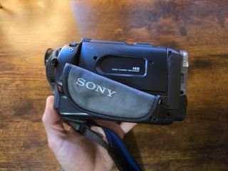 Videocámara Sony Hi8 TRV46E