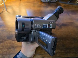 Videocámara Sony Hi8 TRV46E